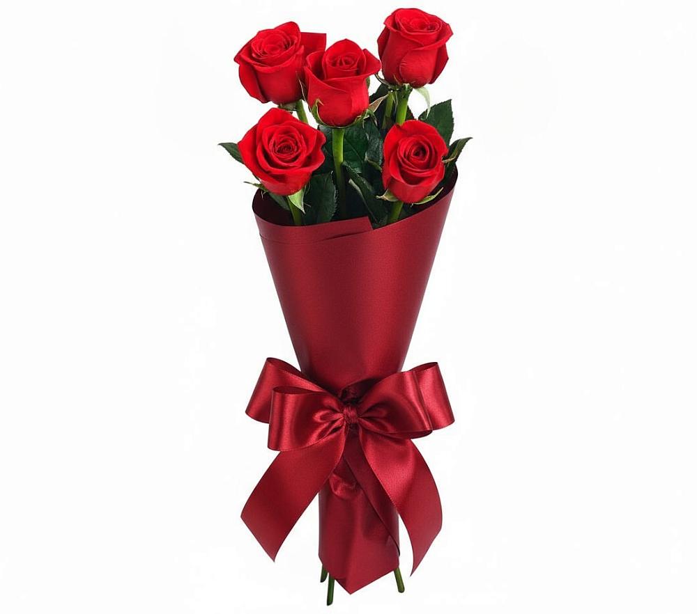 Букет 5 Красных роз Эдлесс Лав в Раевской