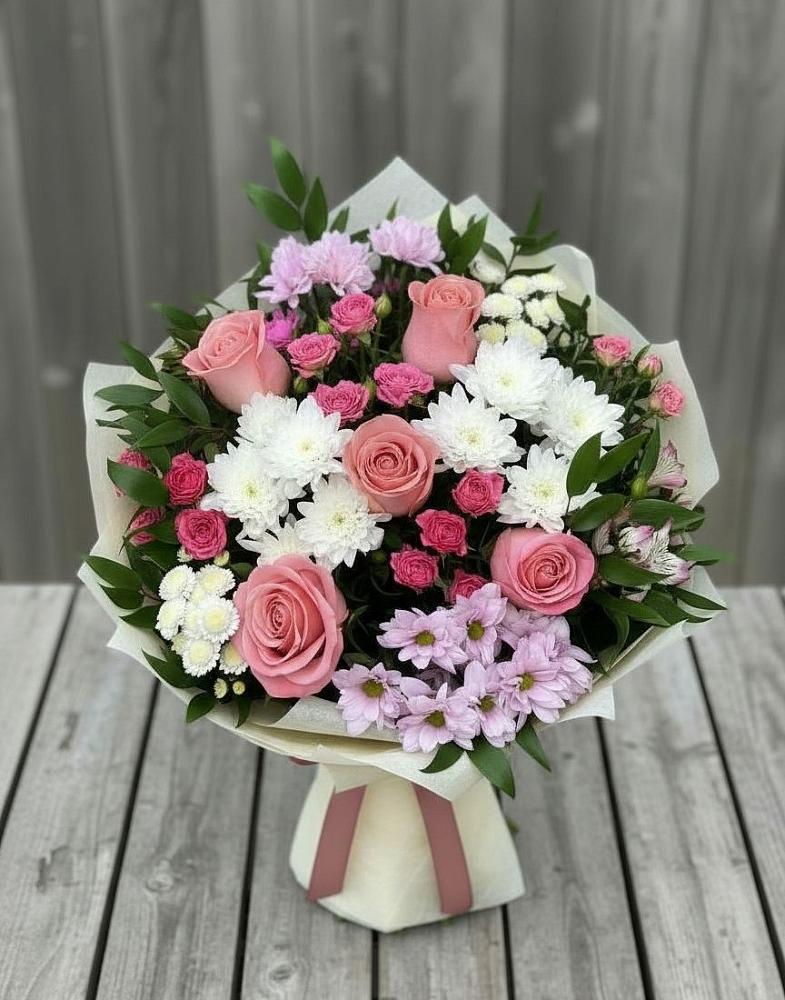Букет цветов из: Альстромерии, Гвоздики, Розы и Хризантемы в Раевской