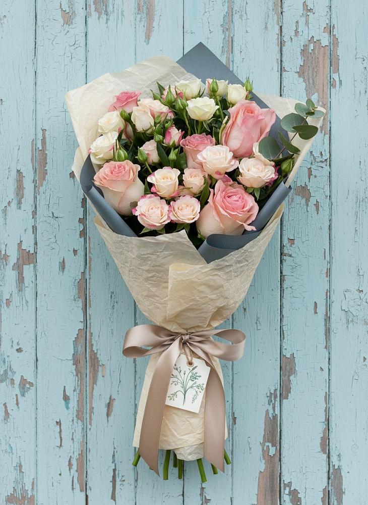 Букет цветов из: Розы в Раевской