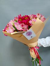 Букет цветов из:  Альстромерии в Раевской