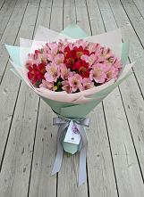 Букет цветов из:  Альстромерии в Раевской