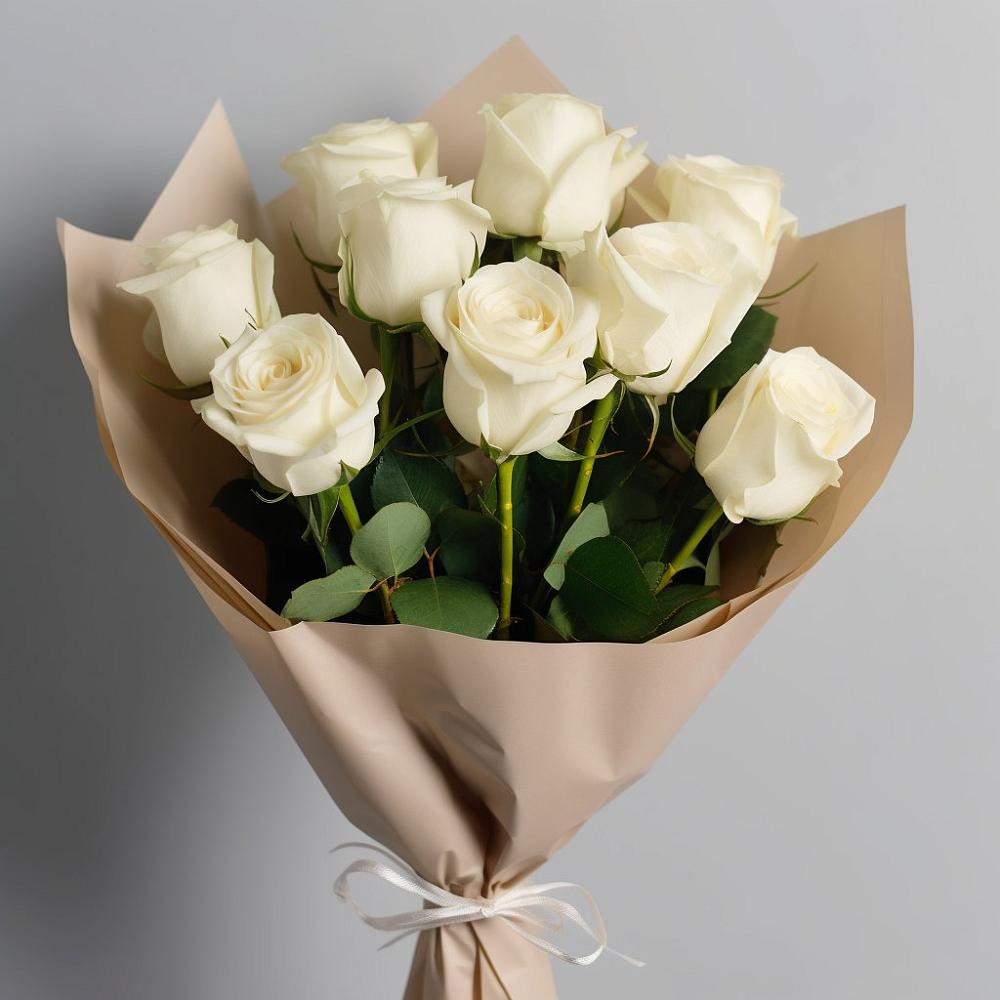 Букет 9 Белых роз Эдлесс Лав в Раевской