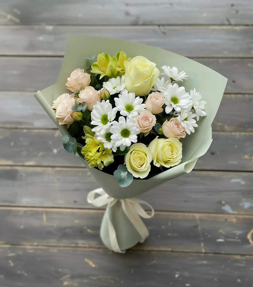 Букет цветов из: Альстромерии, Розы и Хризантемы в Раевской