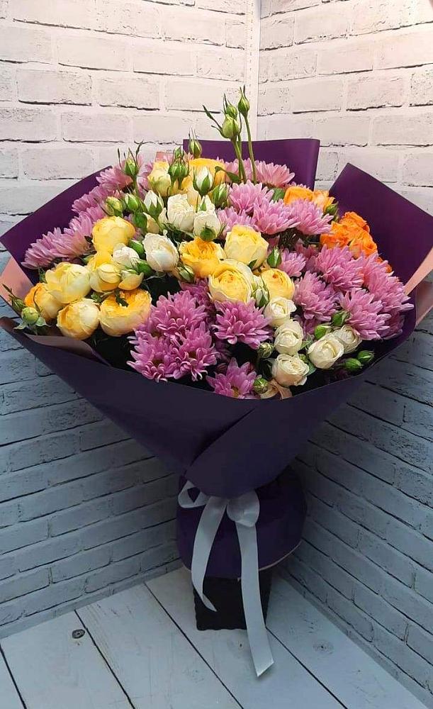 Букет цветов из: Хризантемы и Розы в Раевской