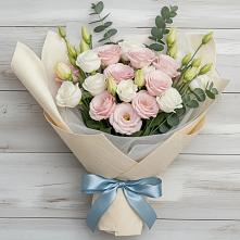 Букет цветов из:  Лизиантусы в Раевской