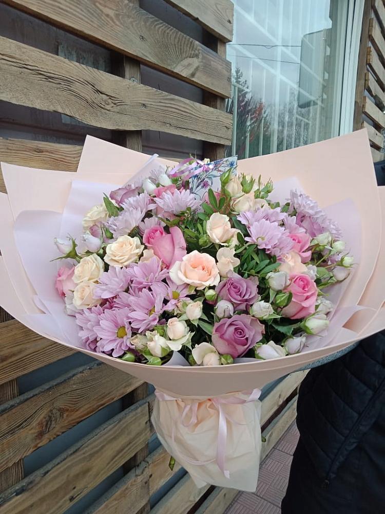 Букет цветов из: Розы и Хризантемы в Раевской