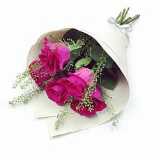 Букет цветов из:  Розы в Раевской