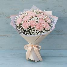Букет цветов из:  Гвоздики в Раевской