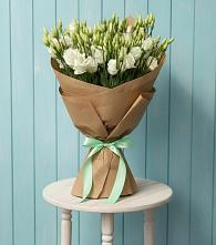 Букет цветов из:  Лизиантусы в Раевской