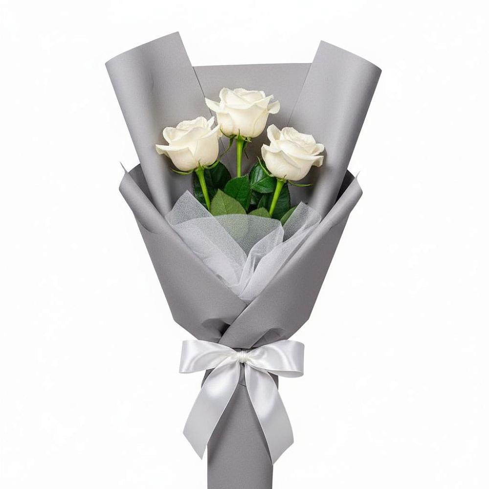 Букет 3 белые розы в Раевской