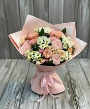 Букет цветов из:  Гвоздики, Розы и Хризантемы в Раевской