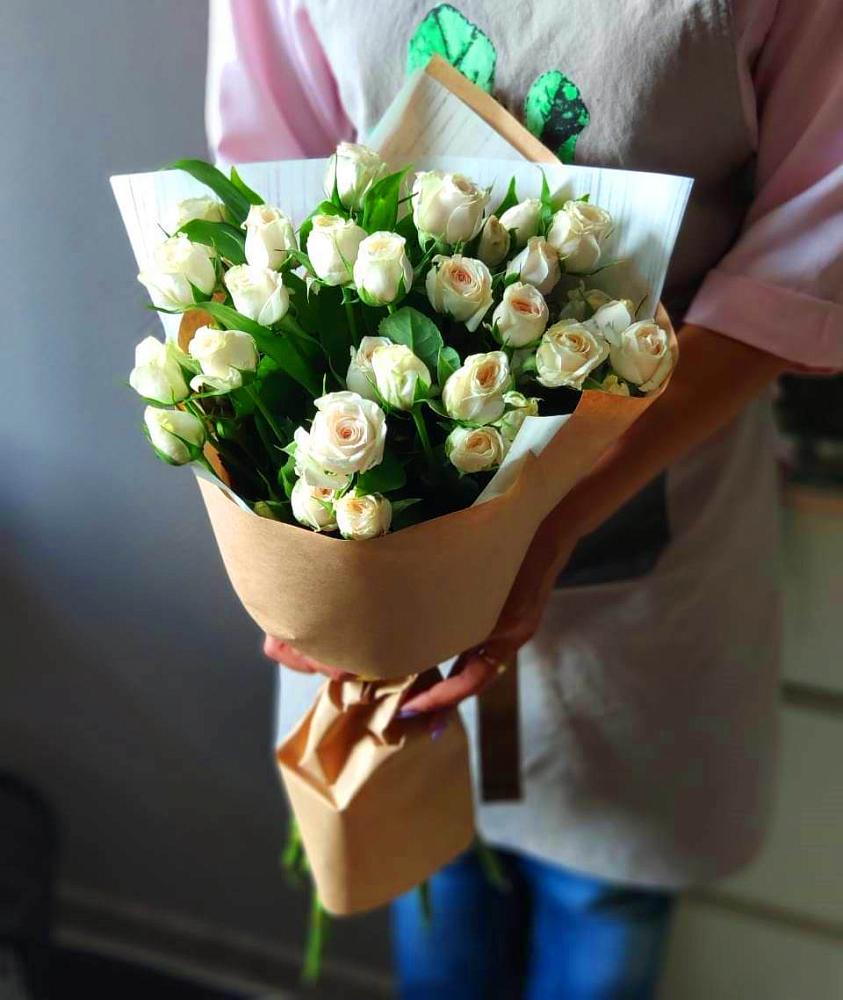 Букет цветов из: Розы в Раевской