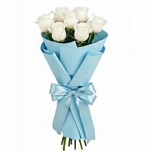 Букет 7 белых роз Проуд в Раевской