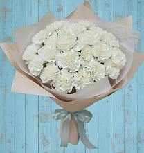 Букет цветов из:  Гвоздики в Раевской