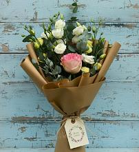 Букет цветов из:  Розы и Лизиантусы #REPLACE_PRED# Раевской